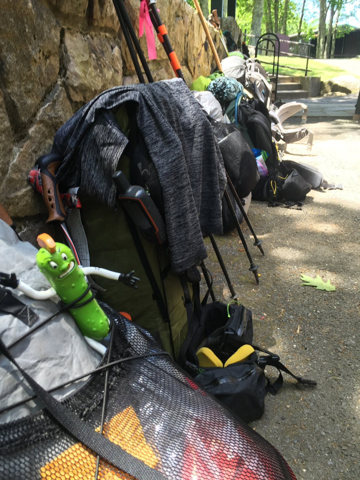 Cutting Your Toothbrush Won't Make You a Better Hiker